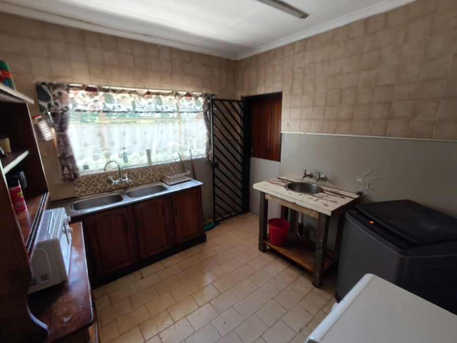 5 Bedroom Property for Sale in Boschfontein A H North West